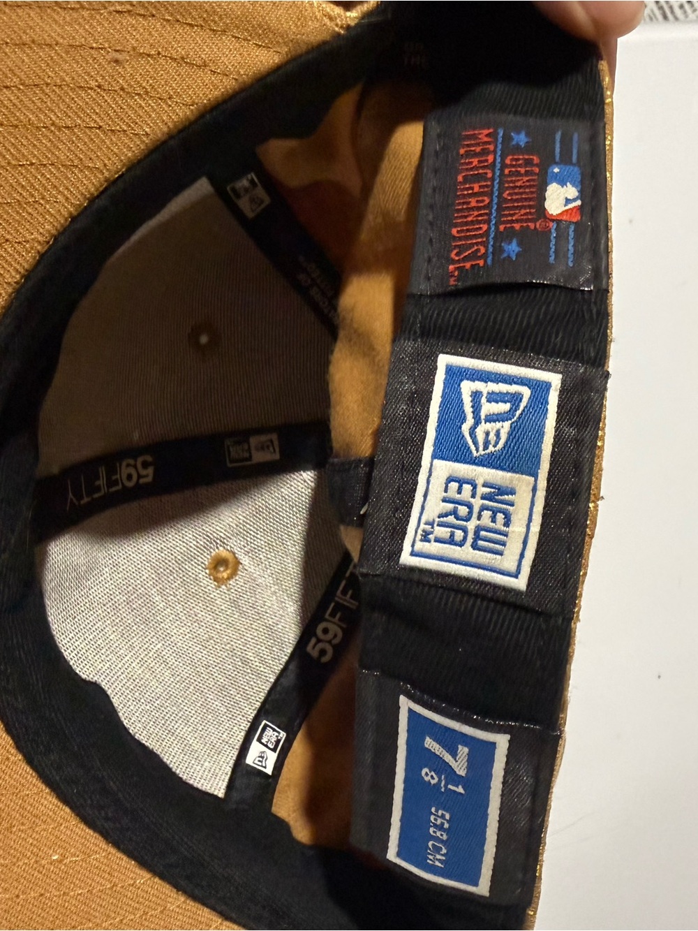 New Era Metallic Gold NY Pattern Baseball Cap - Picture 4 of 4